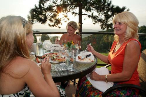 Hotel Chestnut Mountain Resort