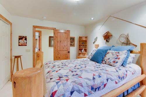 Rogue River Retreat