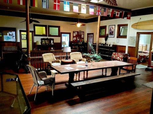 Hilo Bay Hostel