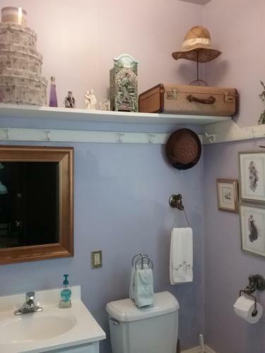Hanover House Bed And Breakfast