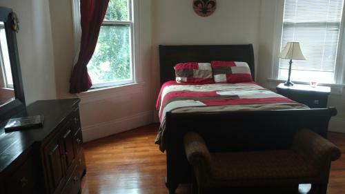 Hostal Evangeline Art House