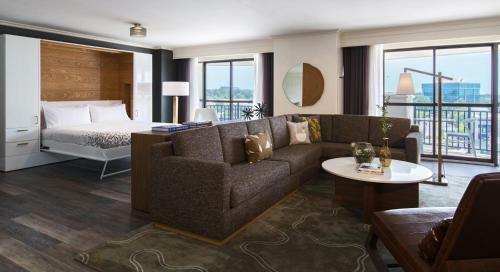 Renaissance Raleigh North Hills Hotel