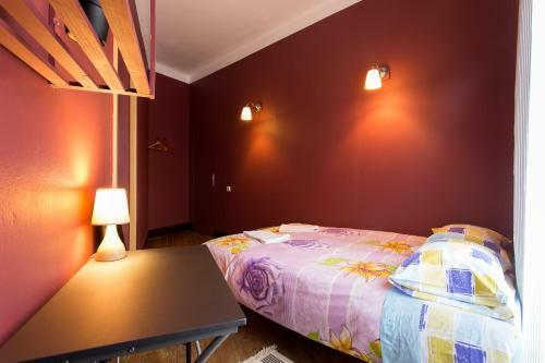 Hostal Dona Dores House