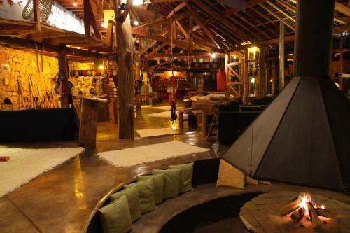 Hostal Alive Eco Hut Pousada