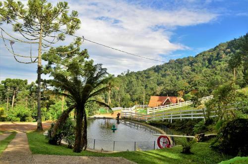 Hostal Chal�s Fazenda Vale Da Mata