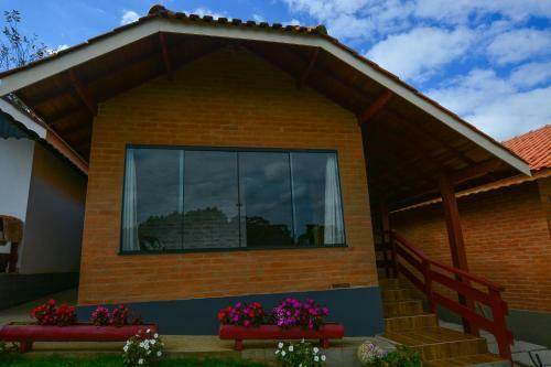 Hostal Pousada Cantinho De Monte Verde