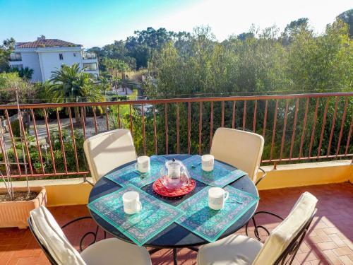 Apartment Boulouris Mimosa