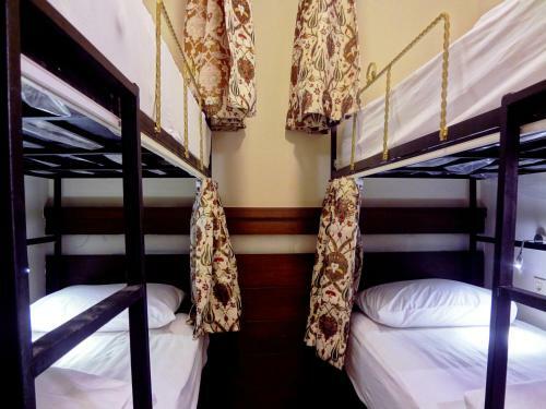 Stanpoli Hostel