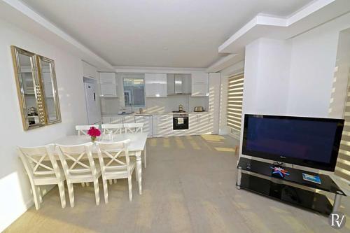 Kalkan Villa Sleeps 8 Pool Air Con Wifi