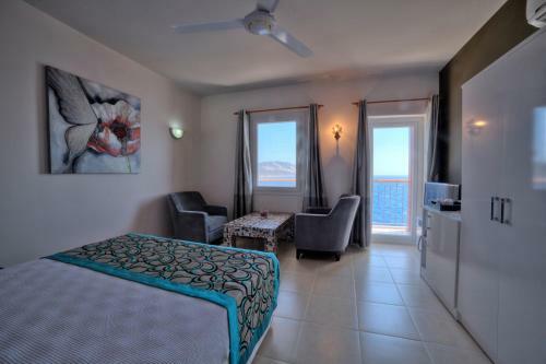 Sunset Villa Hotel