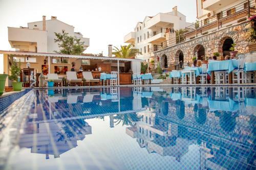 Sunset Villa Hotel