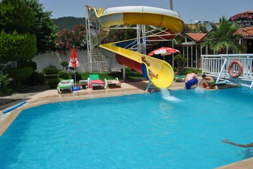 Hotel Club Ekinci Palace