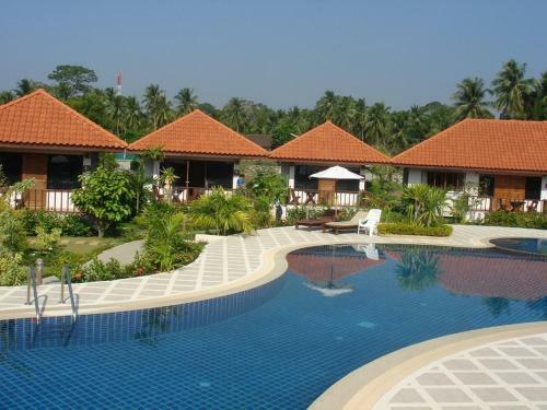Hotel Sailom Resort Bangsaphan