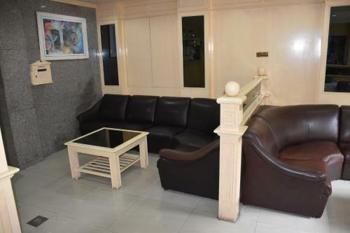 Posada Woodlands Inn
