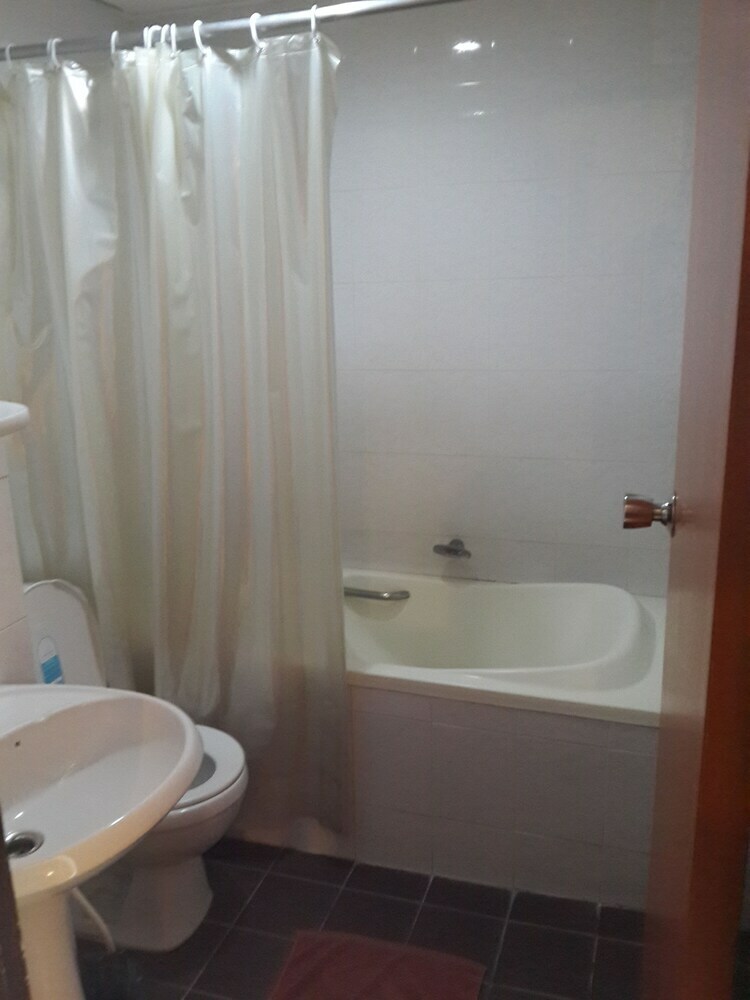 Hotel Nanatai Suites