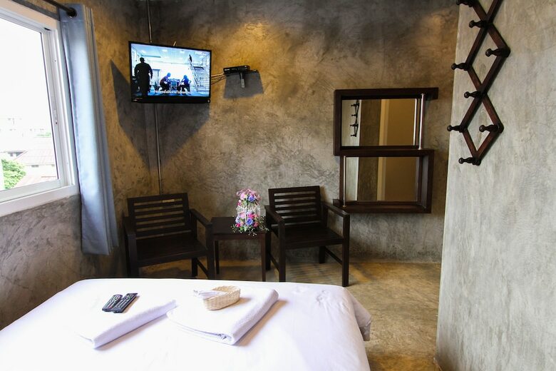 Hotel At Smile House