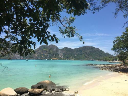 Hotel Phi Phi Bayview Resort