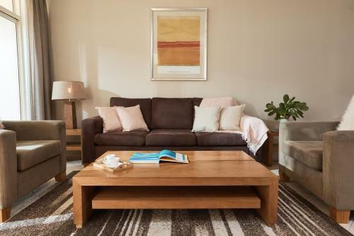 Aparthotel Sea Change Beachfront Apartments