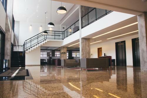 Summit Granvale Hotel