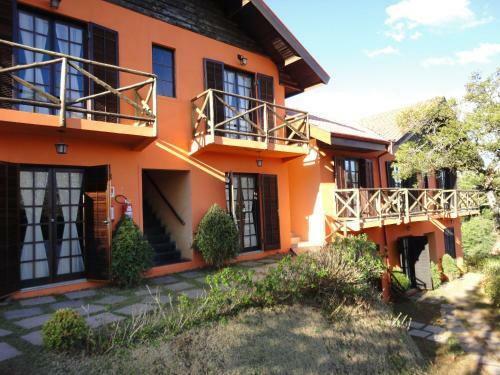 Hostal Pousada Quebra Nozes