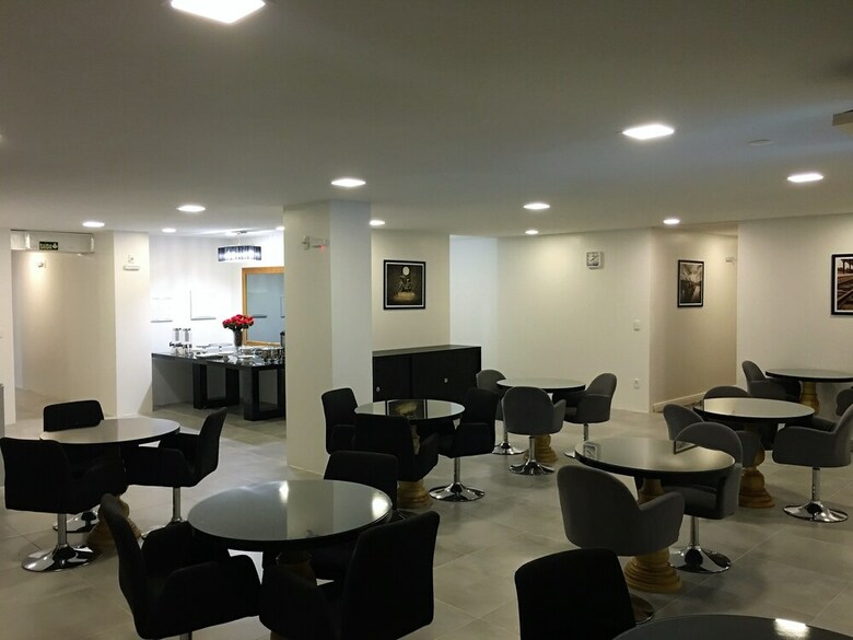 Eleganz Hostel & Suites