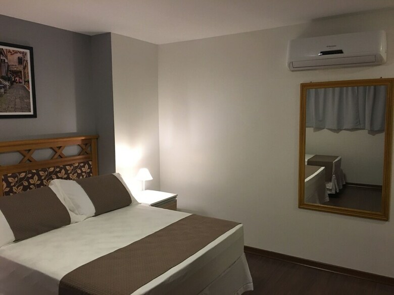 Eleganz Hostel & Suites