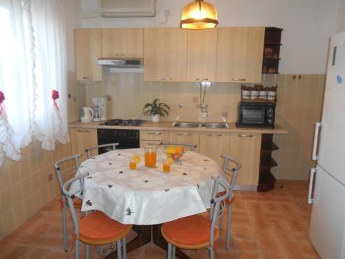 Apartment Andelka