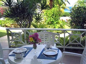 Aparthotel Dickenson Bay Cottages