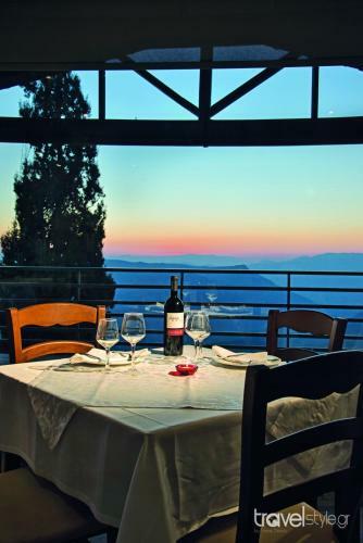 Hotel Domotel Anemolia Mountain Resort