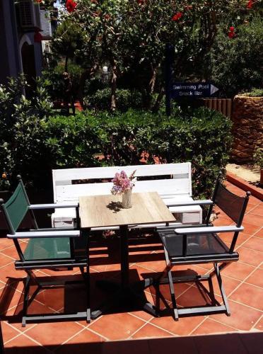 Valentina Apartments