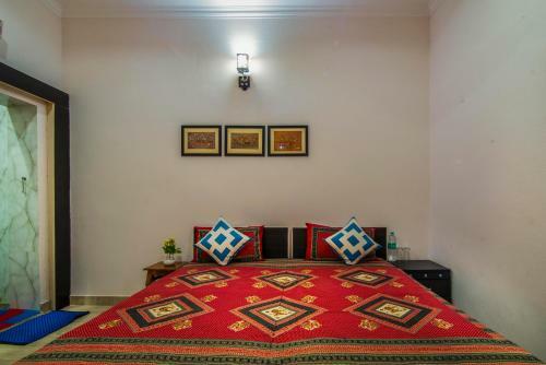 Tuk Tuk Homestay