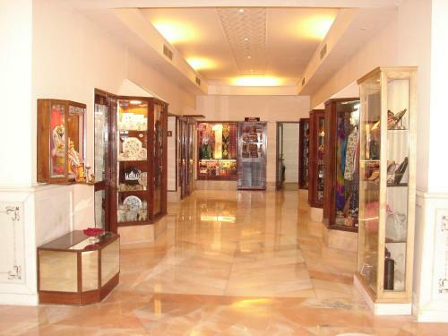 Hotel Mansingh Palace, Agra