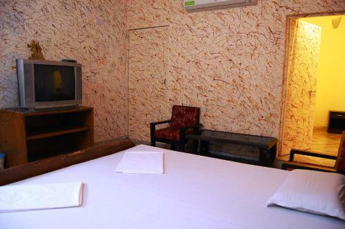Sai Home Stay Bed & Breakfast