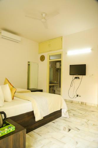 Bed & Breakfast Safarnama Agra