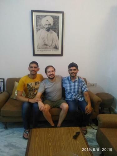Aradhana's Home Stay