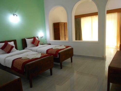 Hotel Isabel Palace