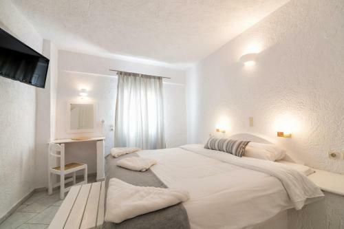Hotel Artemis Suites