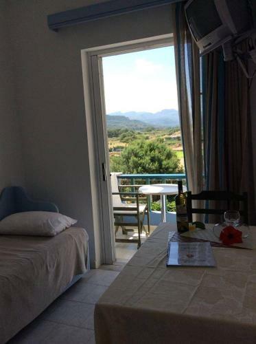 Tripodis Apartments