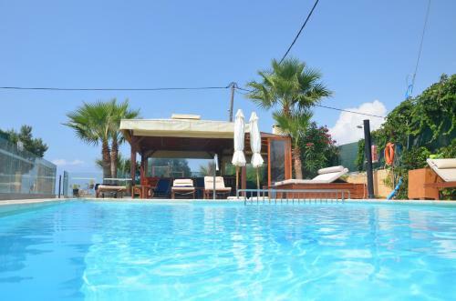 Thalassa Apartments