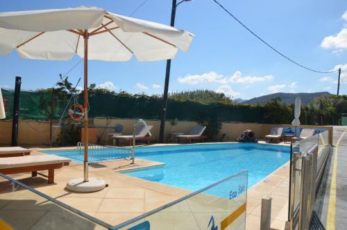 Thalassa Apartments