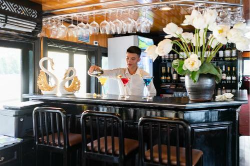 Swan Boutique Cruises