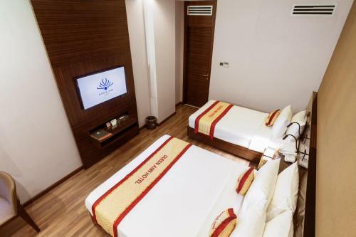 Queen Ann Hotel