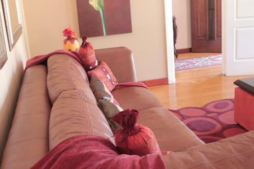 Hostal Rose Petals Guest House