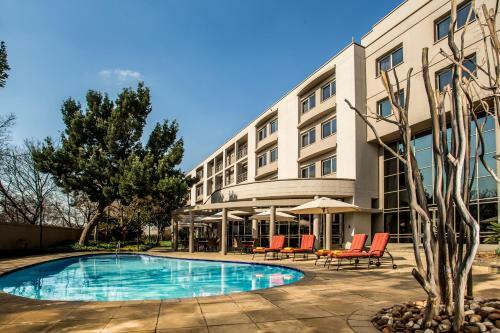 Hotel Garden Court Eastgate