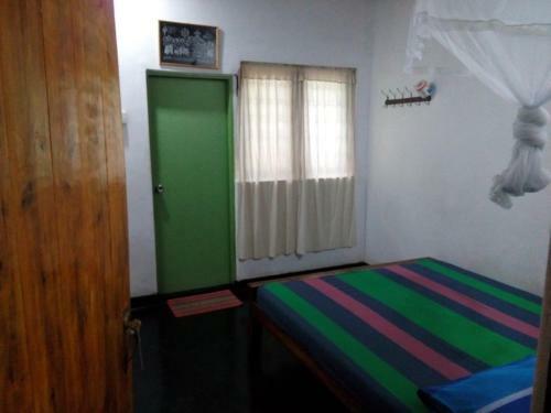 Lake House Homestay