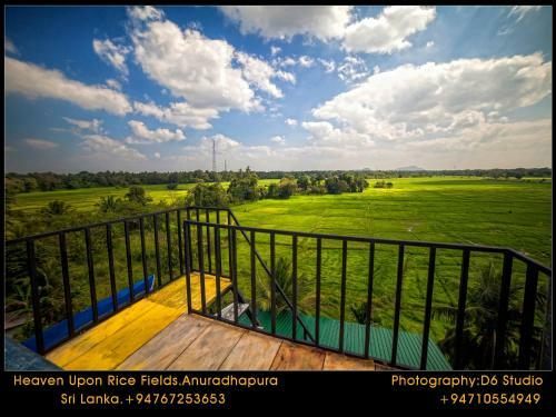 Bed & Breakfast Heaven Upon Rice Fields
