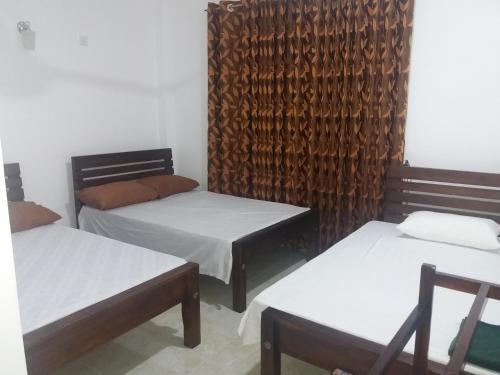 Kumudu Holiday Home