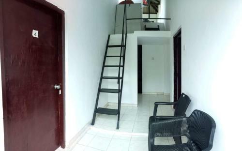 Hostal Wind Breeze Inn
