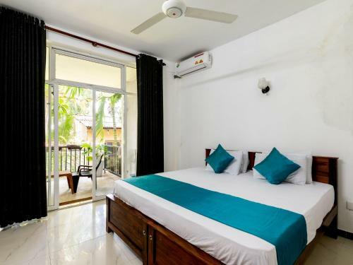 Albergue Yoho Mount Peace Hotel