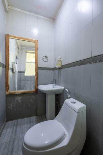 Albergue Yoho Mount Peace Hotel
